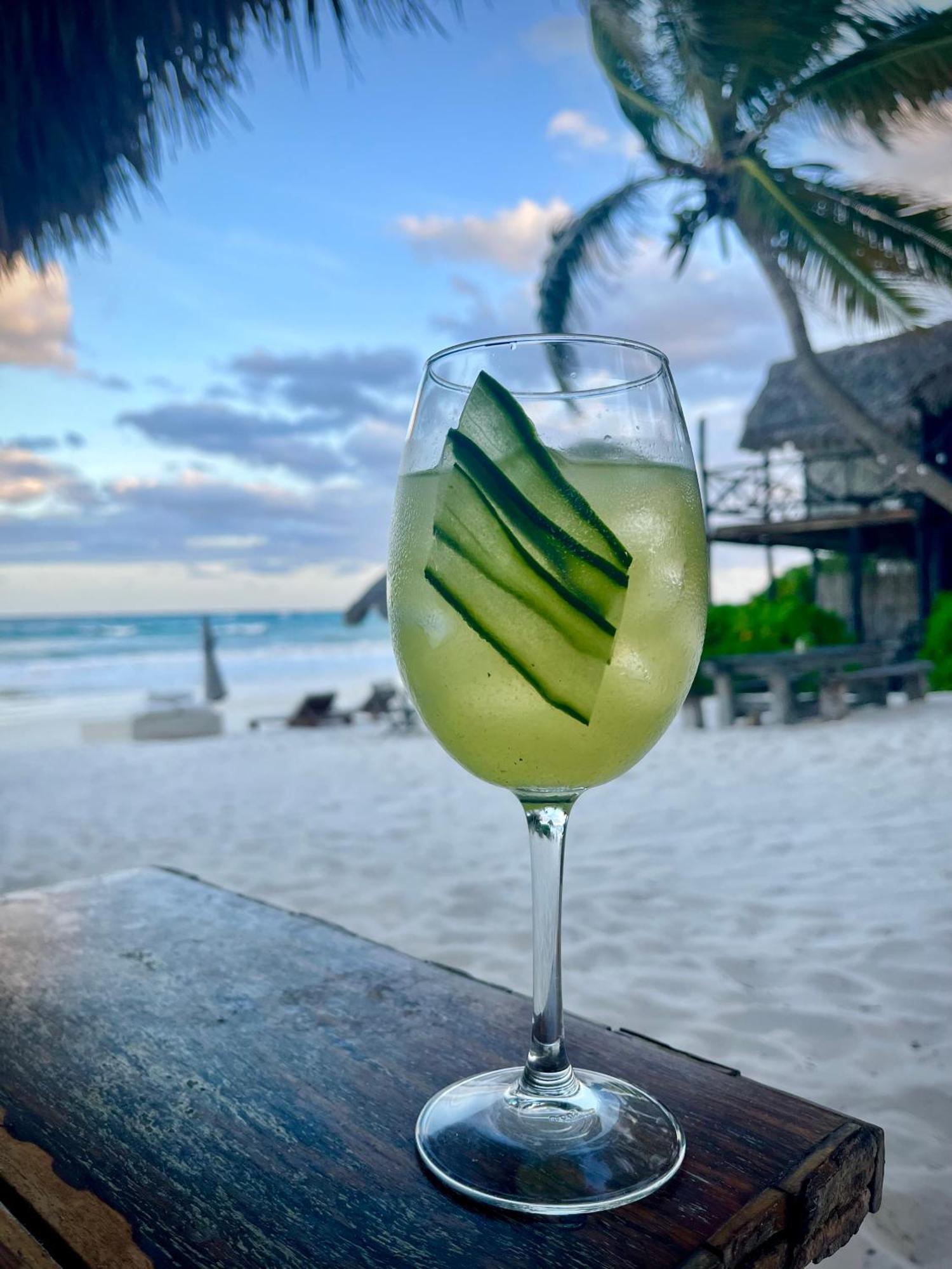 Hotel Luv Tulum Exterior foto